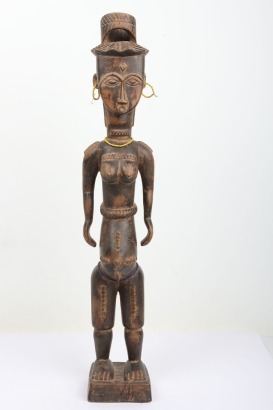 Ghanaian Fanti carved wooden standing pregnant figure