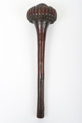 Fijian carved hardwood throwing club Ulu