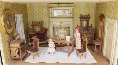 A large and impressive painted grey wooden dolls house and contents, English 1905, - 5