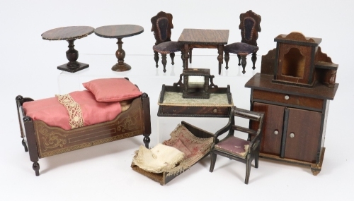 Waltershausen Dolls House furniture, 19th century,