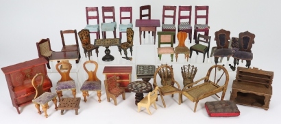 Collection of small scale wooden Dolls house furniture, German late 19th century,