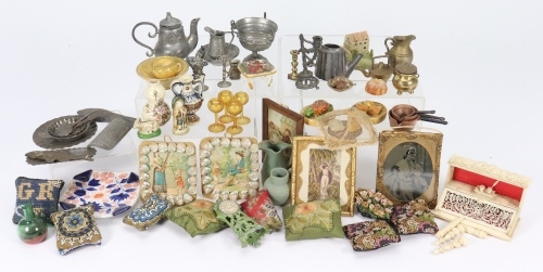 Miniature Dolls House accessories,