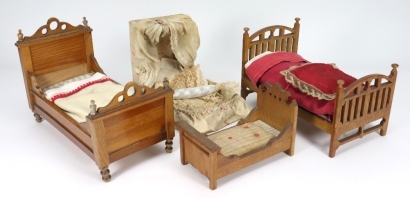 Dolls House beds, chairs and fenders,