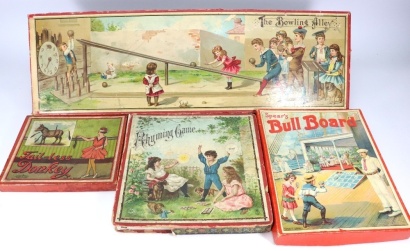 The Bowling Alley fold out board game, German 1890s,