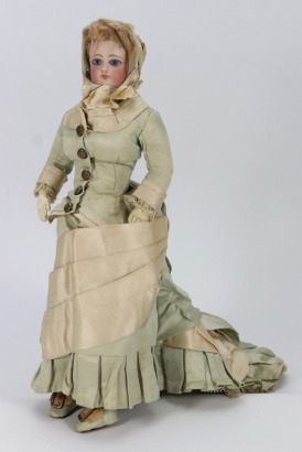 A Francois Gaultier bisque shoulder head fashion doll in original clothes, French circa 1870,
