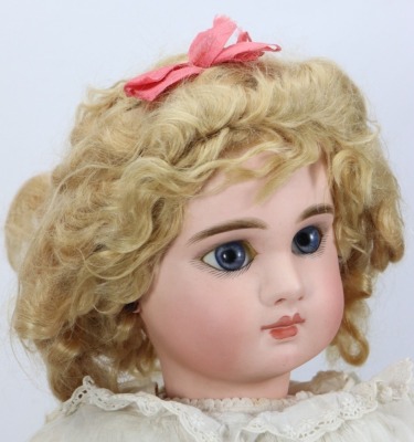 A rare early Premiere Bebe Jumeau bisque head doll in original box, size 12, French circa 1880, - 3