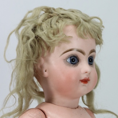 A Tete Jumeau bisque head bebe doll, French circa 1890,