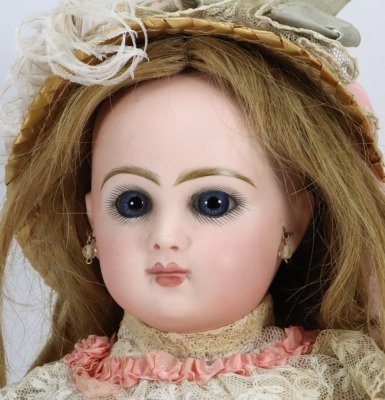 A Tete Jumeau bisque head bebe doll, size 6, French circa 1890, - 2