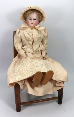 Alt, Beck & Gottschalck 698 bisque shoulder head doll, German circa 1890,