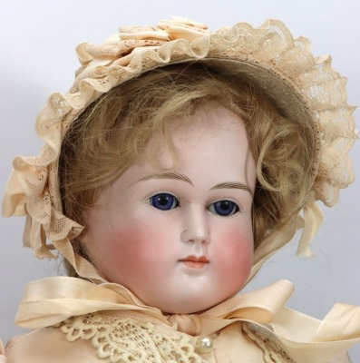 Alt, Beck & Gottschalck 698 bisque shoulder head doll, German circa 1890, - 2