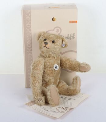 Steiff Limited Edition Paul the Growling Bear Replica 1908,
