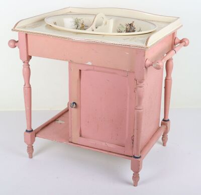Sarreguemines Kate Greenaway Child&rsquo;s washstand, French 1890s, - 3