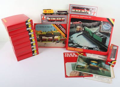 Collection of Hornby Railway 00 gauge Rolling stock and track side accessories - 4