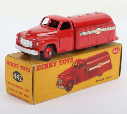 Dinky Toys 441 Studebaker Tanker &lsquo;Esso&rsquo;