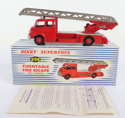 Dinky Supertoys 956 Bedford Turntable Fire Escape with windows
