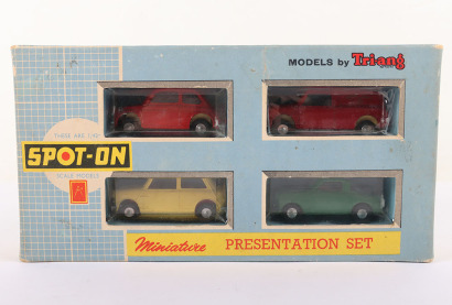 Scarce Tri-ang Spot -On Miniature Presentation Set PS.6
