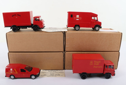 Four Promod Royal Mail Models