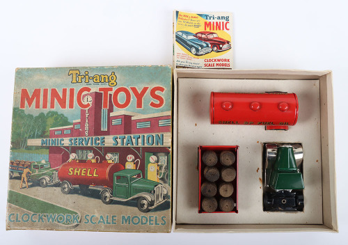 Scarce Boxed Tri-ang Minic Presentation Set No. A Clockwork Scale Models