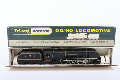 A Wrenn H0/00 W2227 City Of Stoke On Trent Locomotive and Tender - 3