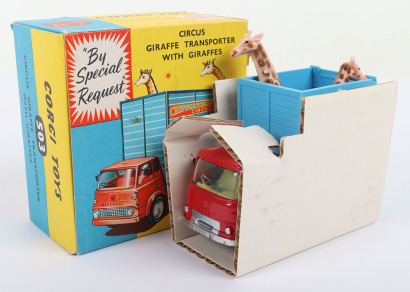 Vintage Corgi Toys 503 Chipperfields Circus Bedford TK Giraffe Transporter