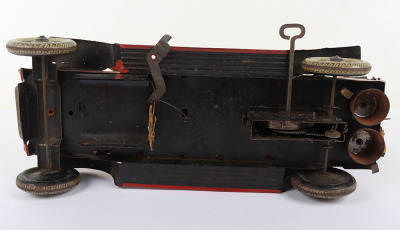A Gunthermann (Germany) Tinplate Clockwork Extending Ladder Fire Truck - 7