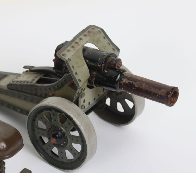 Two Tinplate Louis Marx & Co New York USA Military Tanks - 5