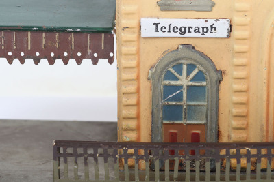 Marklin 0 gauge tinplate German market Small Town Station with Canopy Shelter - 2