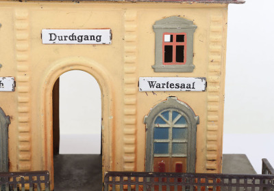 Marklin 0 gauge tinplate German market Small Town Station with Canopy Shelter - 3