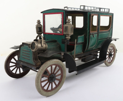 Carette a large tinplate clockwork Limousine, circa 1910 - 2
