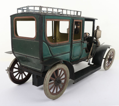 Carette a large tinplate clockwork Limousine, circa 1910 - 5