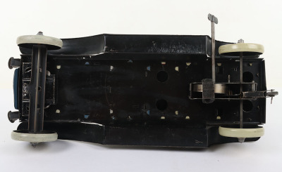 A Gunthermann tinplate clockwork Limousine, 1920s - 7