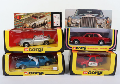 Corgi Toys 271 James Bond Aston Martin DB5 with Header Card