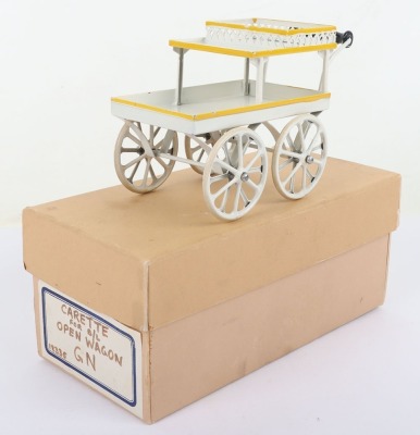 A scarce Marklin 2625/1 Refreshment Trolley - 4