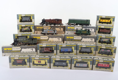 Wrenn boxed Tank engines