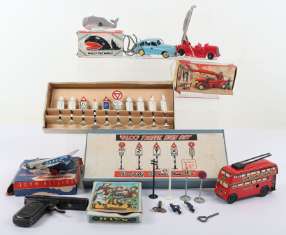 Gilco Traffic sign set and other toys