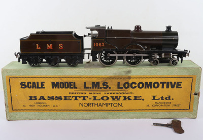 Bassett-Lowke 0 gauge clockwork 4-4-0 Compound locomotive and tender - 2