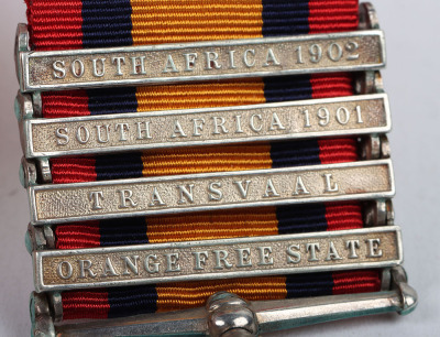 Queens South Africa Medal to The Queen&rsquo;s (Royal West Surrey) Regiment - 3