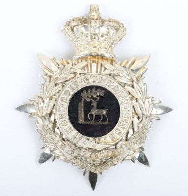 * Victorian 1st Volunteer Battalion Royal Berkshire Regiment Officers Home Service Helmet Plate