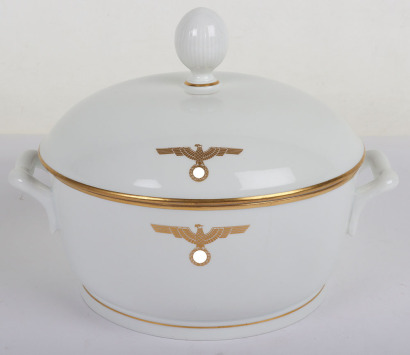 Adolf Hitler Personal Formal Porcelain Tableware from Deutscher Hof, Munich