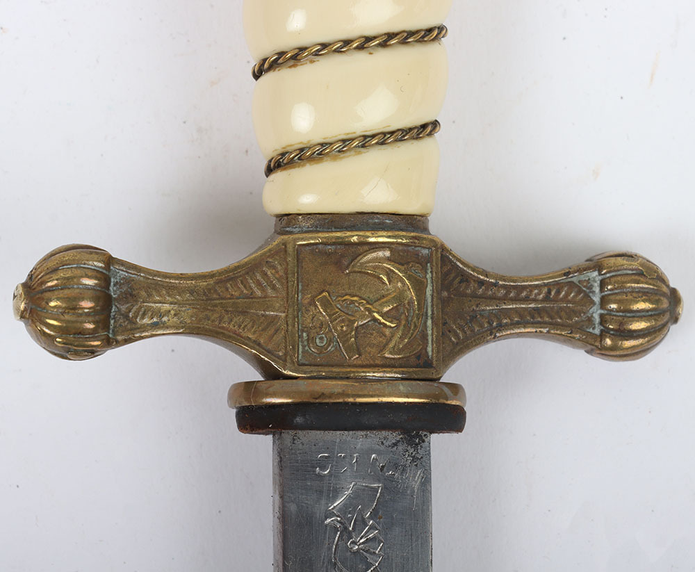 WW2 German Kriegsmarine Officers Dress Dagger by WKC, Solingen