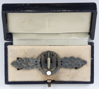 Attributed WW2 German Luftwaffe Bomber Operational Clasp in Bronze