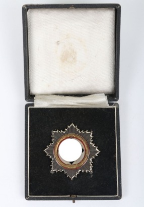 WW2 German Cross in Gold by Deschler & Sohn, M&uuml;nchen in Original Case of Issue