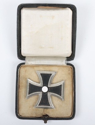 Scarce Variation of 1939 Iron Cross 1st Class by C.F. Zimmermann, Pforzheim with Original Case