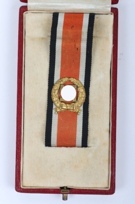 Rare WW2 German Army / Waffen-SS Honour Roll Clasp by Klein & Quenzner