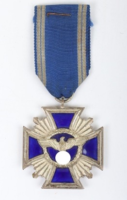 Third Reich NSDAP 15 Year Service Medal by Rudolf Souval, Vienna