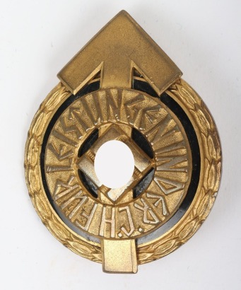 Third Reich Hitler Youth Proficiency Badge in Gold #8441 by Gustav Brehmer, Markneukirchen