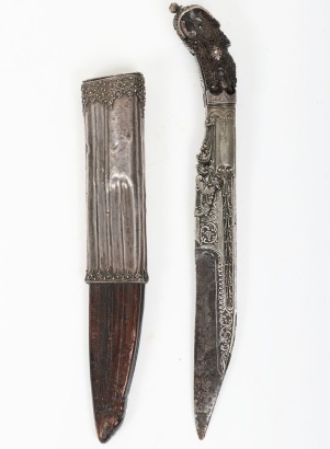 Small Silver Mounted Ceylonese Dagger Pia Kaetta