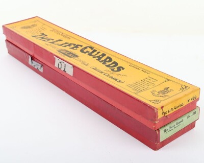 Britains boxed set 400, Life Guards in winter dress, 1930s - 3