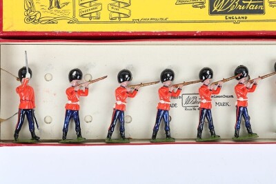 Britains boxed set 34, Grenadier Guards firing, fourth version 1925 - 3