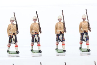 Britains set 114, Cameron Highlander, second version 1902 - 2